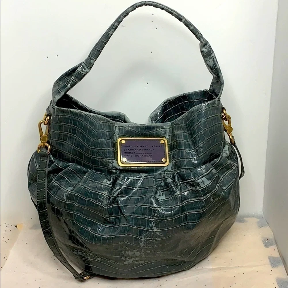 Marc by Marc Jacobs Classic Q Hillier
